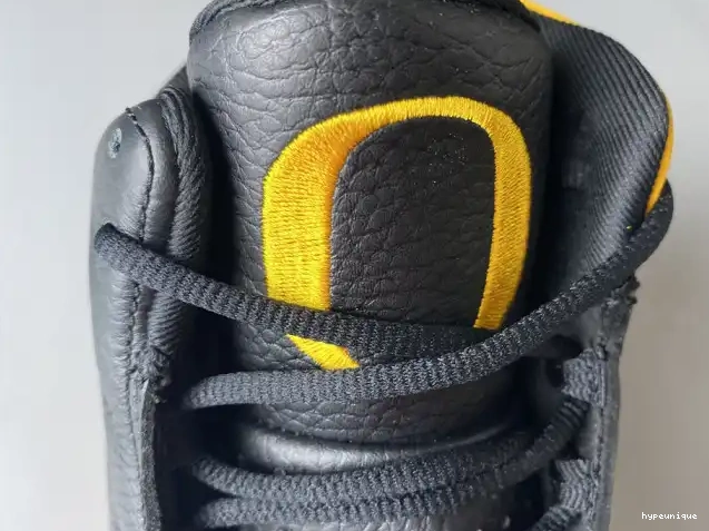 HYPE Jordan Oregon League AR4390-035 13 High Air Retro 0623